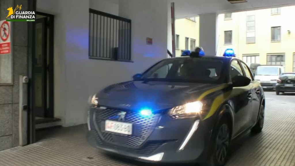escándalo Serie A Milán operación Guardia di Finanza prostitución lujo 2026